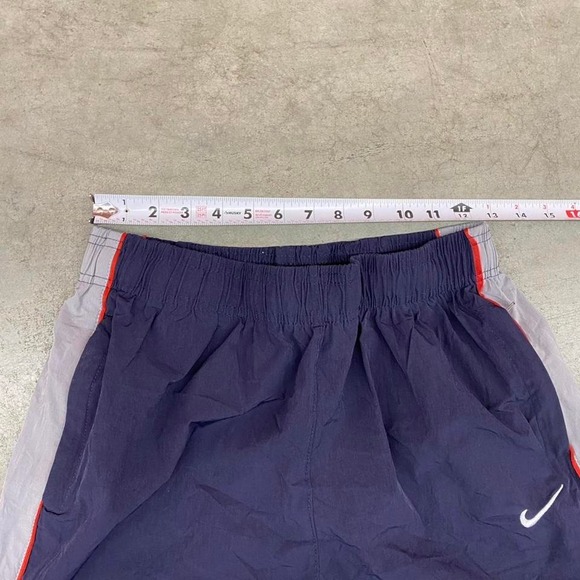 Navy and white vintage Nike track pants - Picture 4 of 8